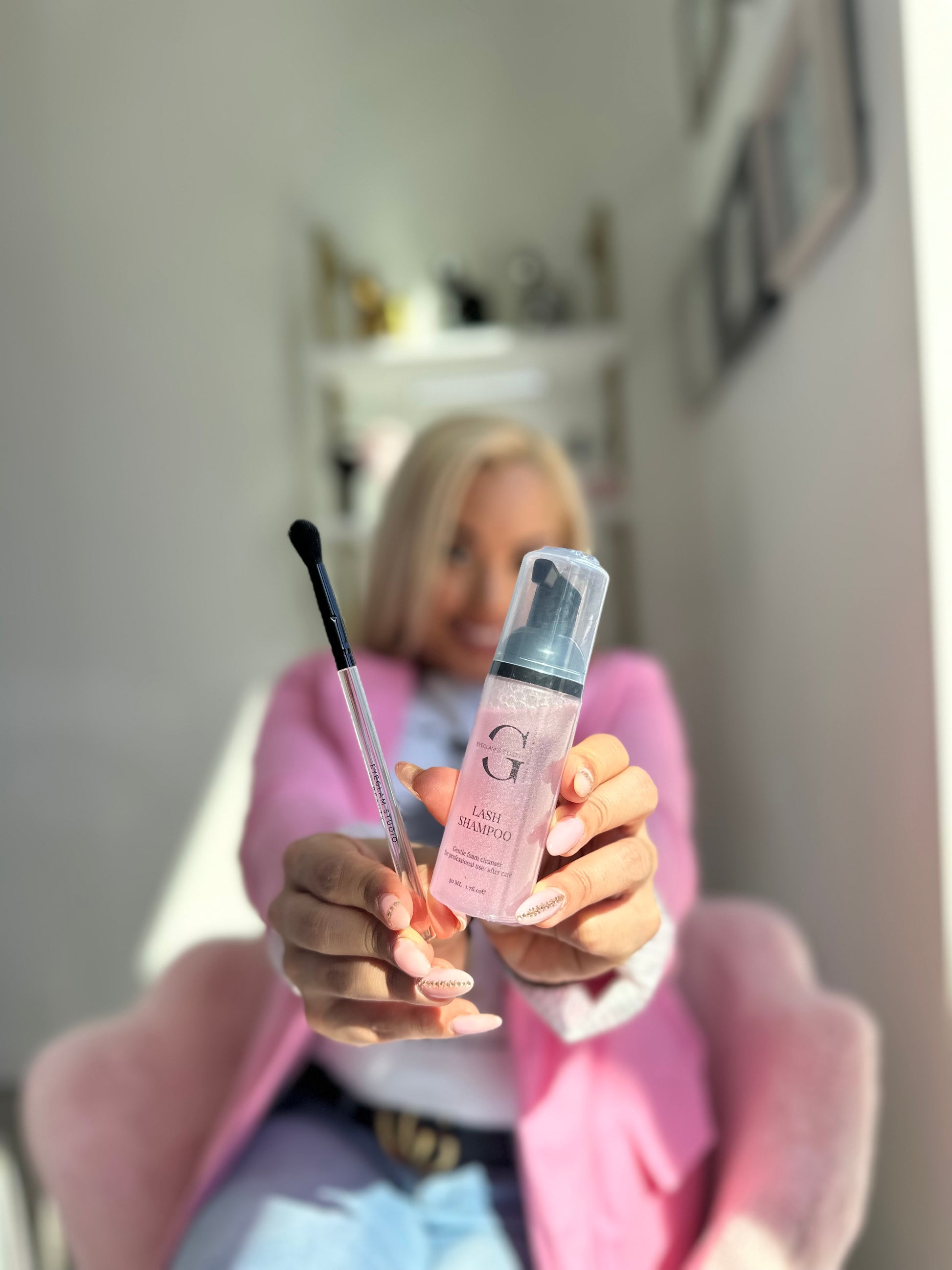 Bubbly Foam Lash Bath Shampoo - Eyeglam Studio Beauty 